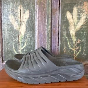 Hoka, One One , shoes, Sandals, Casual, Slip On, men ,Size M 10, Black,used